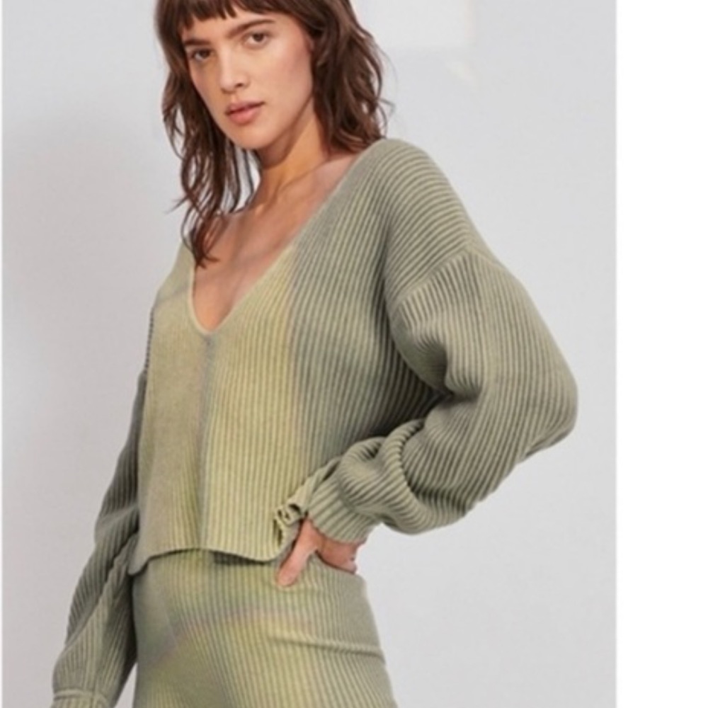lunya Olive Green Ribbed V-Neck Sweater